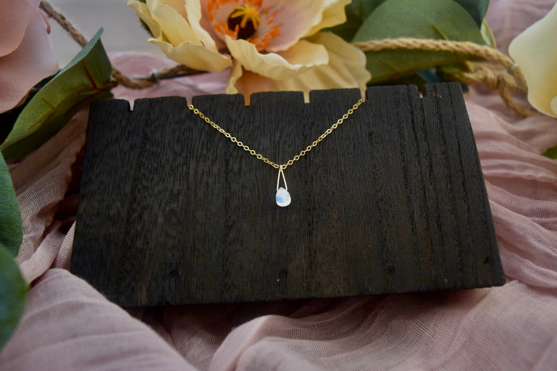 Single Moonstone Necklace