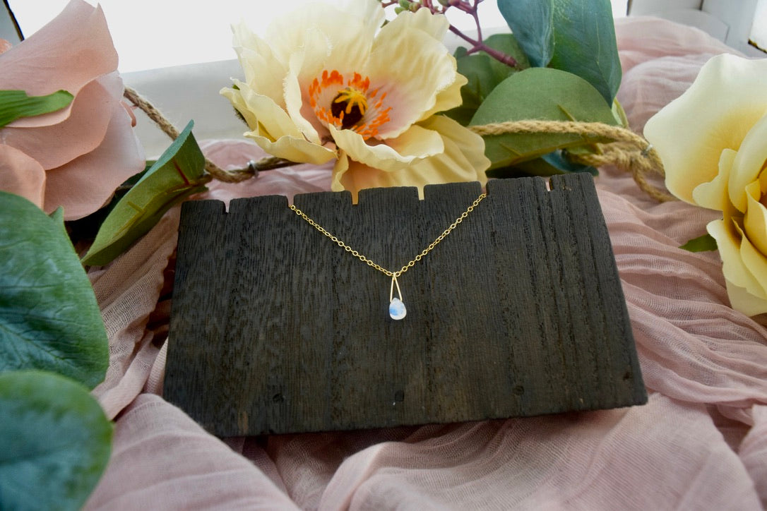 Single Moonstone Necklace