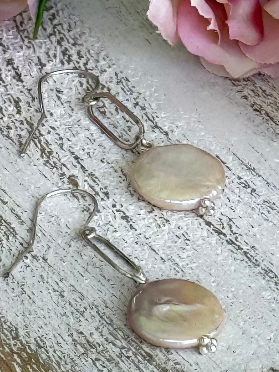 Paperclip Coin Pearl earrings